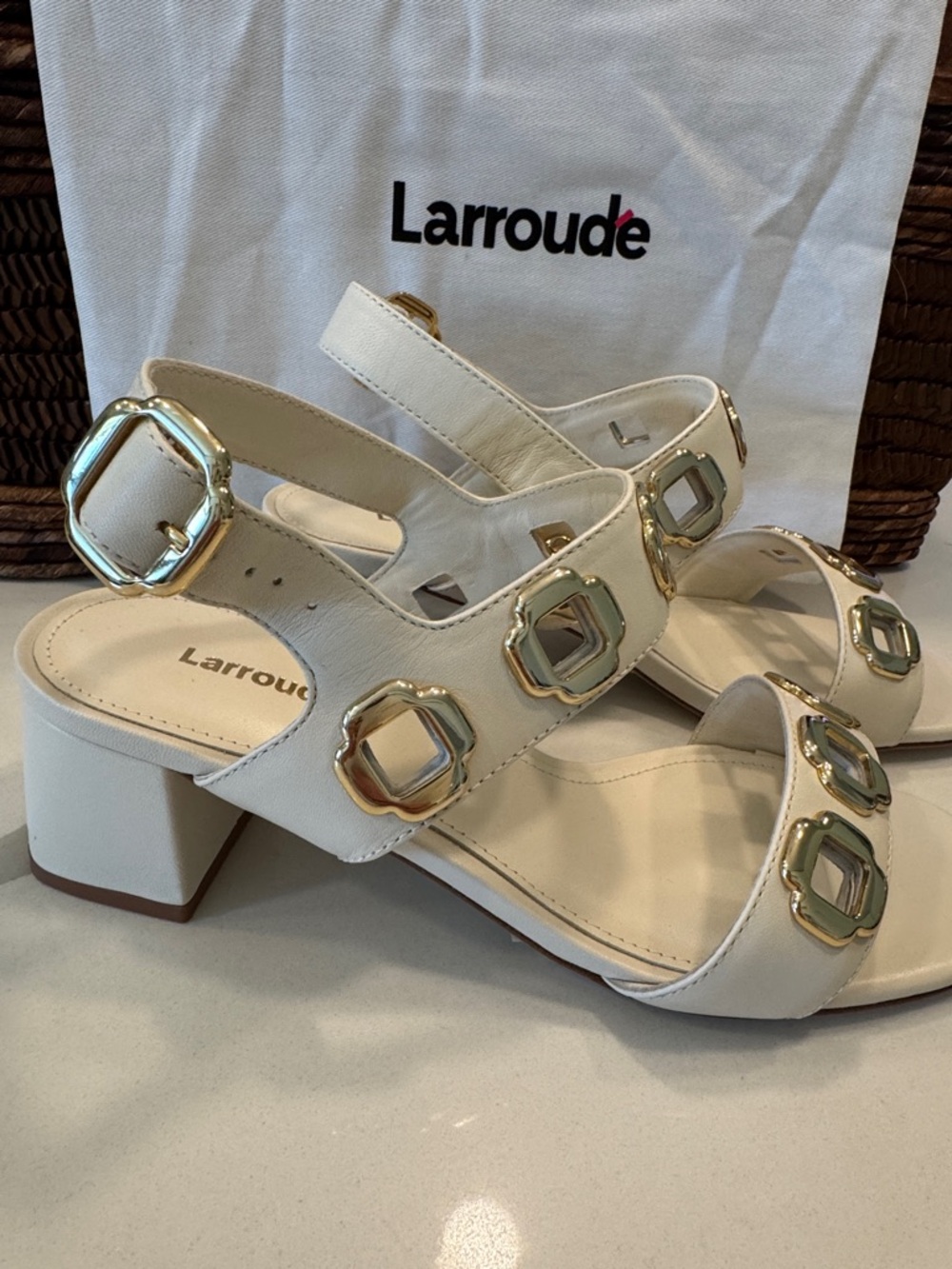 Larroude Cream Leather Sandals with Gold Buckle Details 7.5 - Picture 2 of 7